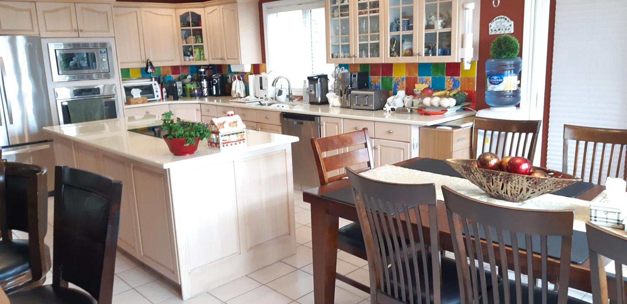 Lakeview House With 4 Rooms Kelowna Near Downtown & Knox Moutain 部屋 写真